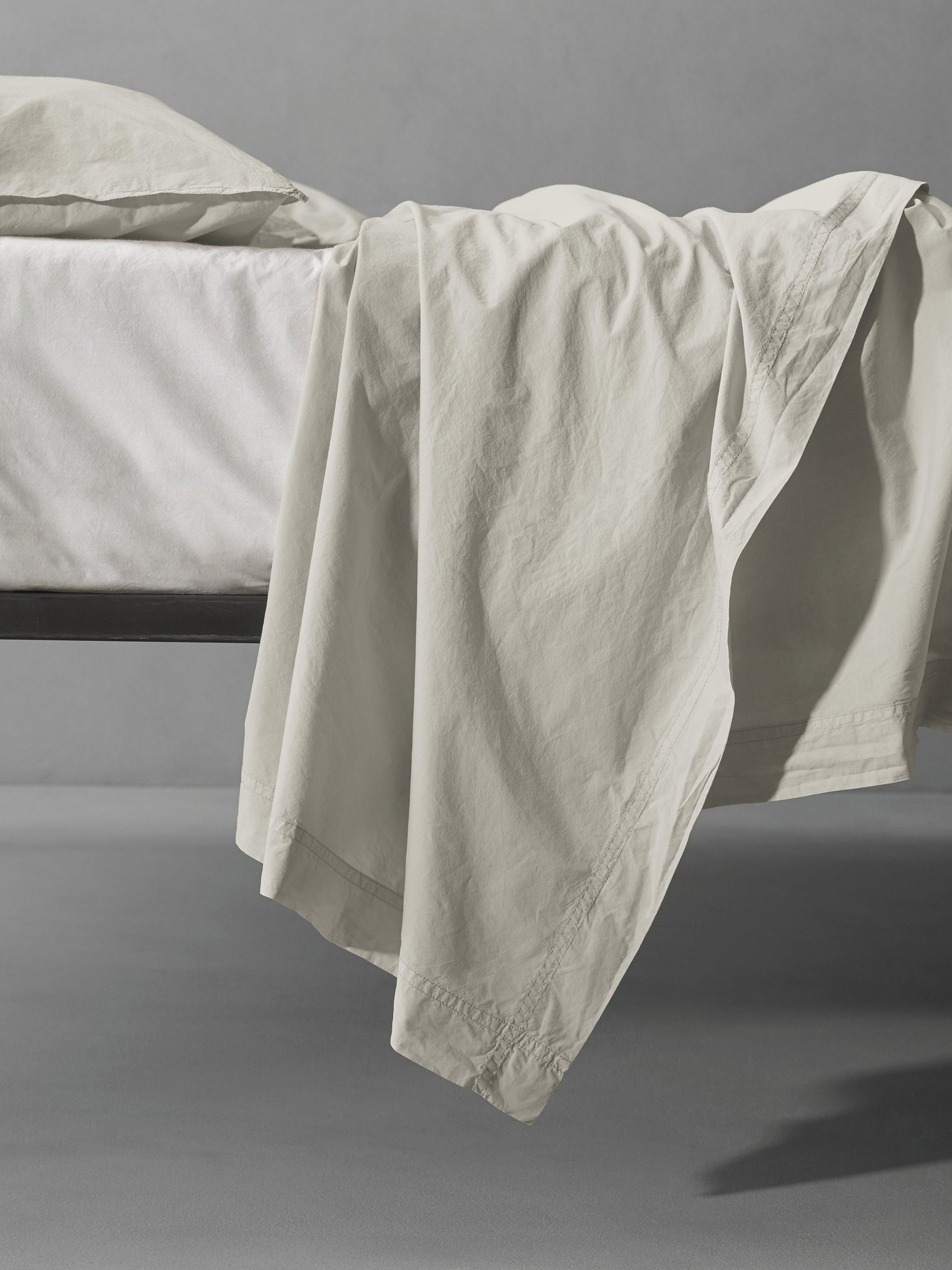 32273 77fe41bf4f Bedsheet Society Limonta Nite Lenzuolo Letto Mastice Cotone 01 85599218 387c 4647 8631 B76f29111435 2000x Portrait