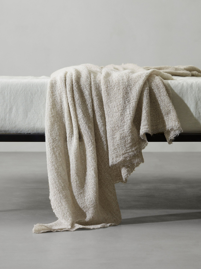 Ted Throw 160x240 202 Mastice