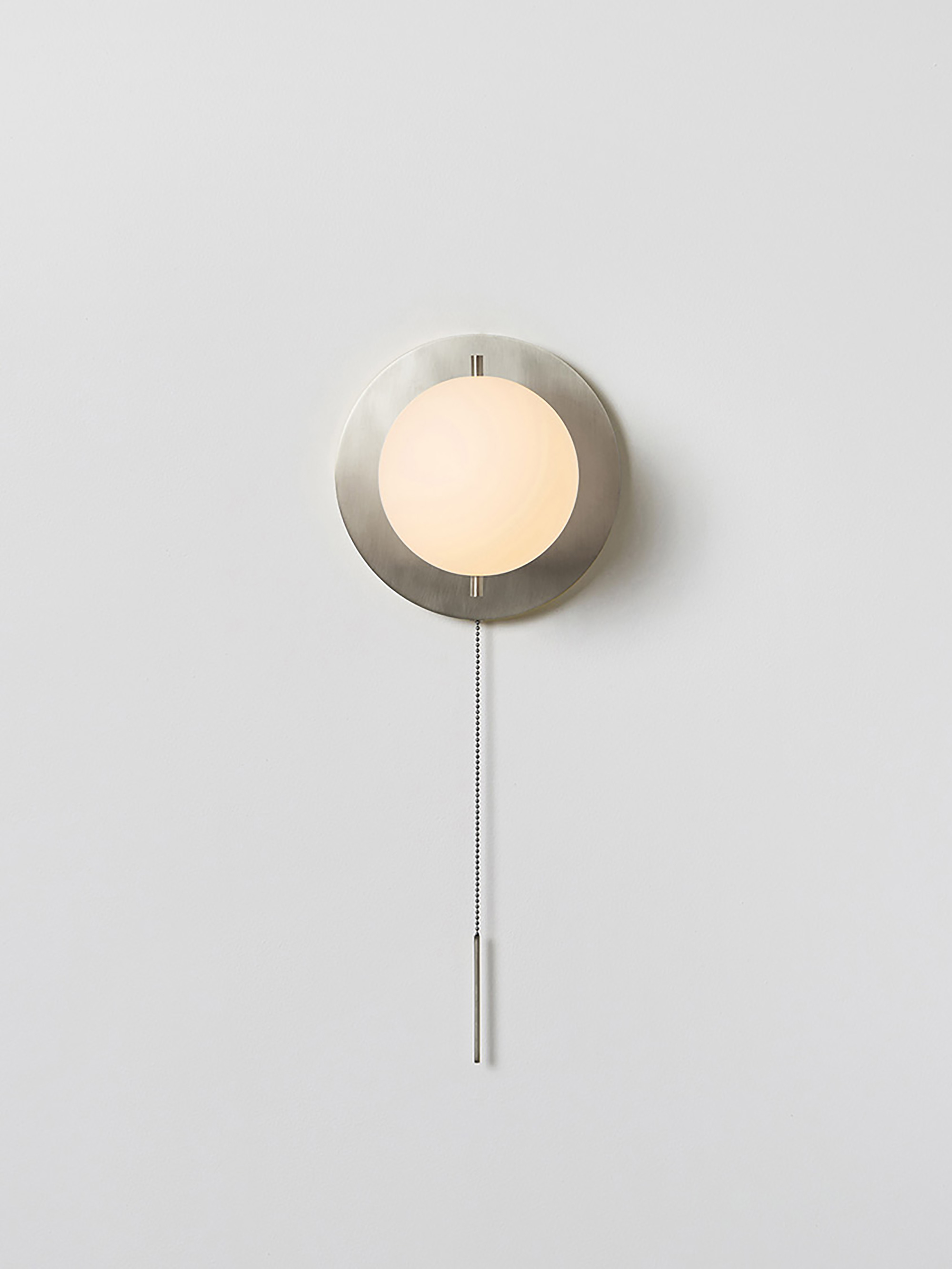 32703 Cf32062027 Signal Sconce Nickel On Portrait