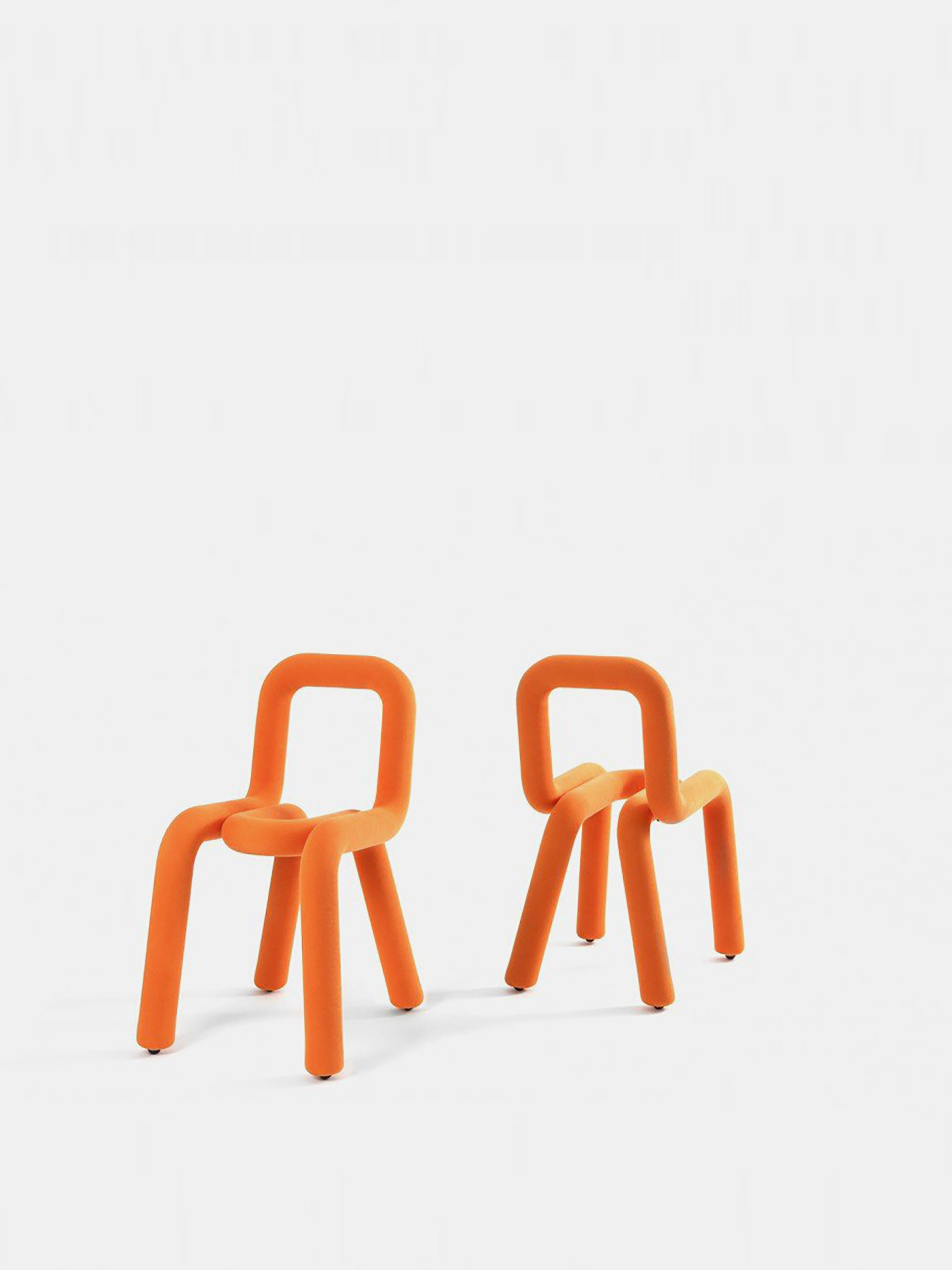 32868 59e9dca815 Chaise Bold 2 1011x1348 Portrait