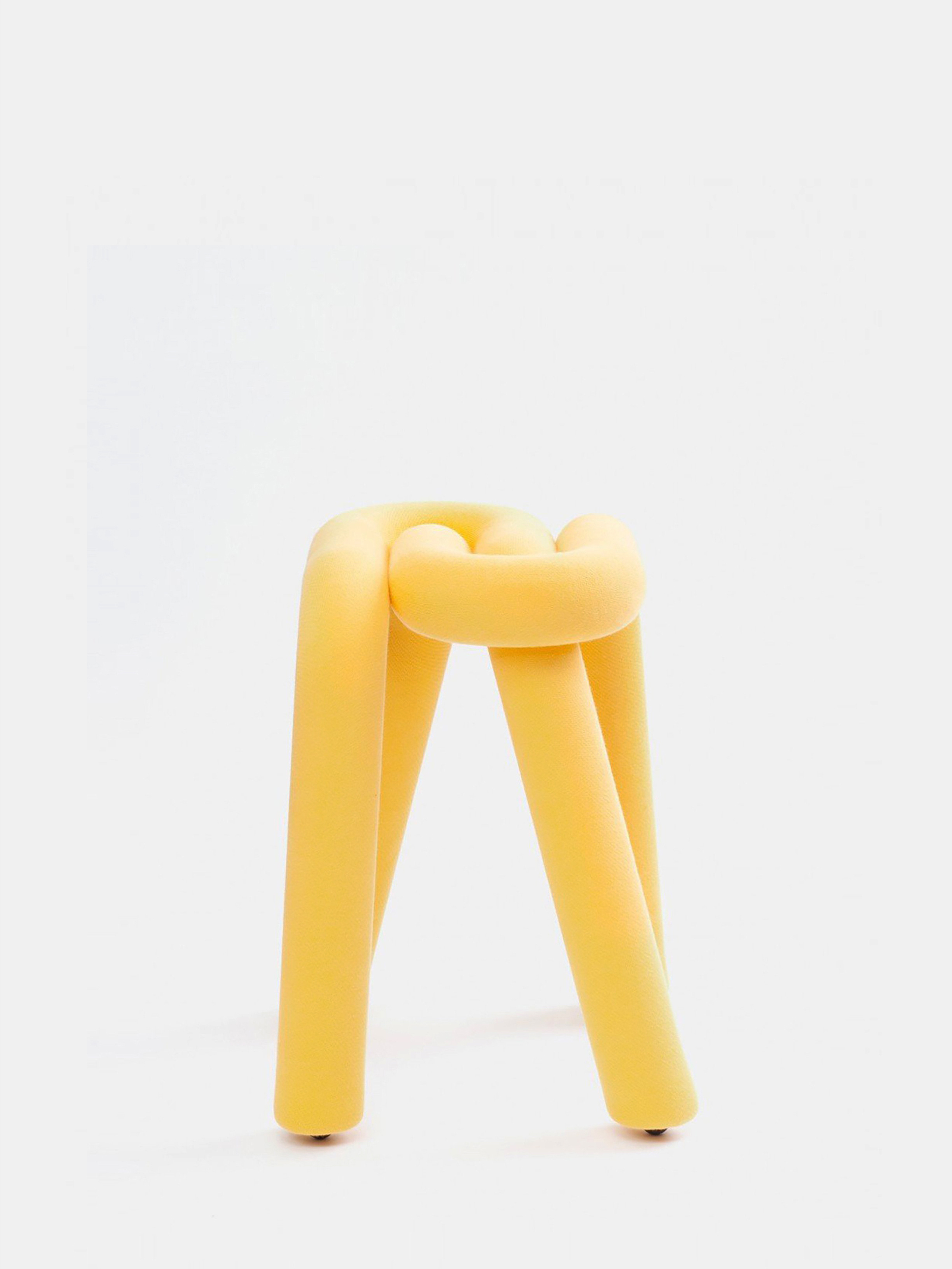 32877 4273b023e8 108 Yellow3 Zoom Portrait