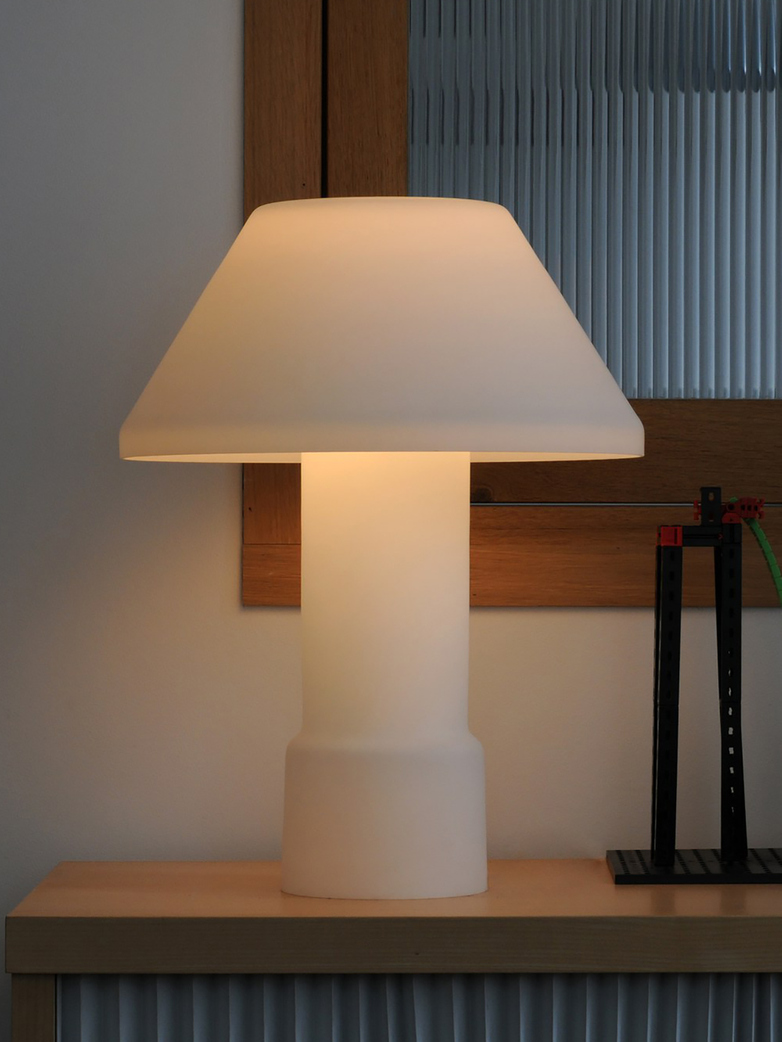 Lampyre w163 Table Lamp - Large