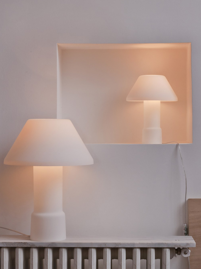 Lampyre w163 Table Lamp - Large