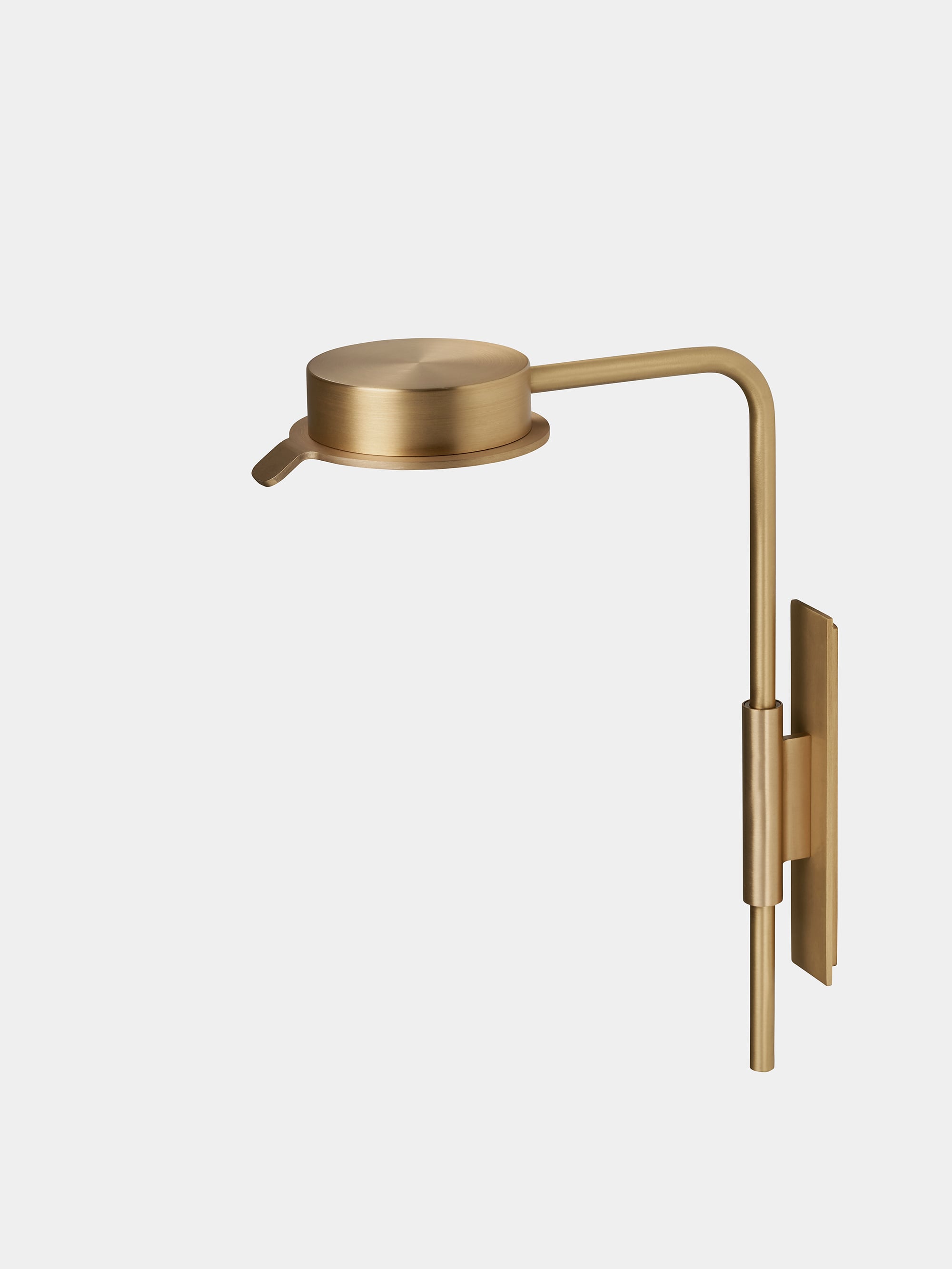 33239 5032198077 W102 Chipperfield W Brass Highresl Portrait