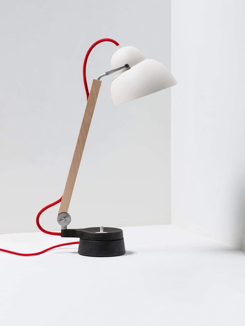 Studioilse w084 Table Lamp - Red