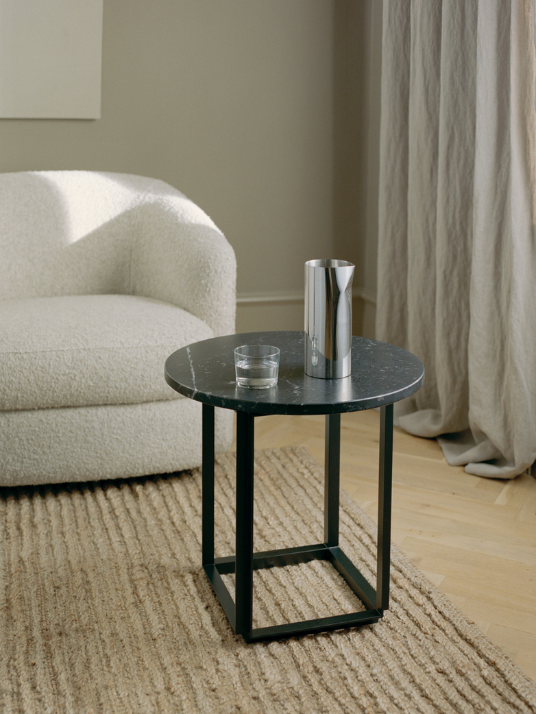 Pleat Pitcher