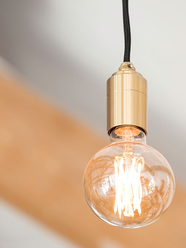 Elva Bulb