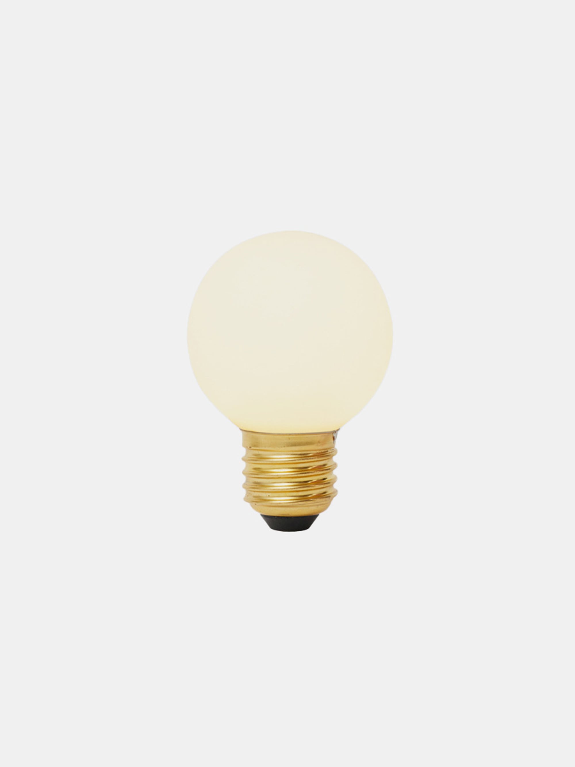 33444 87385c1b12 Sphere I Led Bulb E27 Dim To Warm Portrait