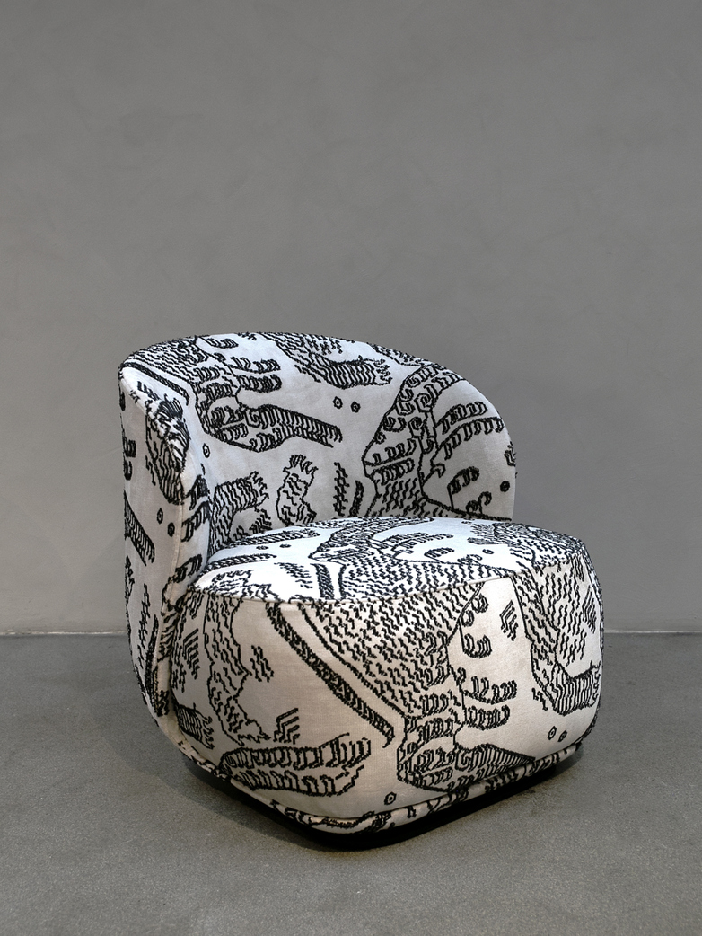 La Pipe Lounge Chair – Tiger Mountain Graphite