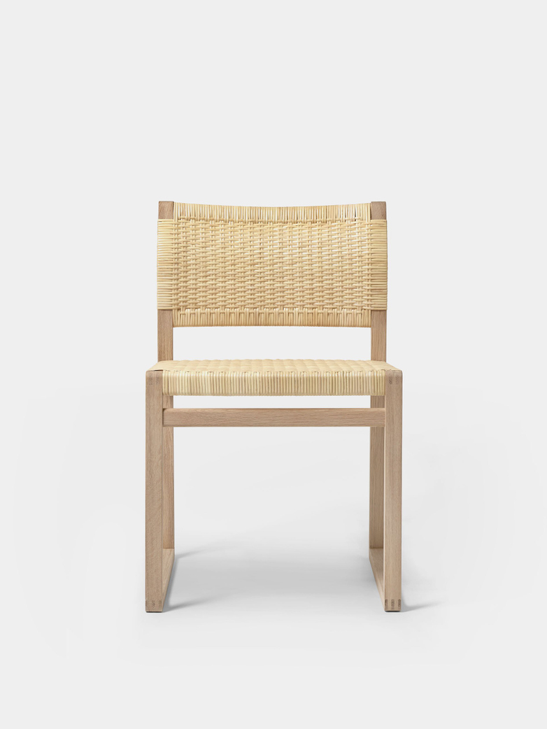 BM61 Chair - Cane Wicker/Oiled Oak