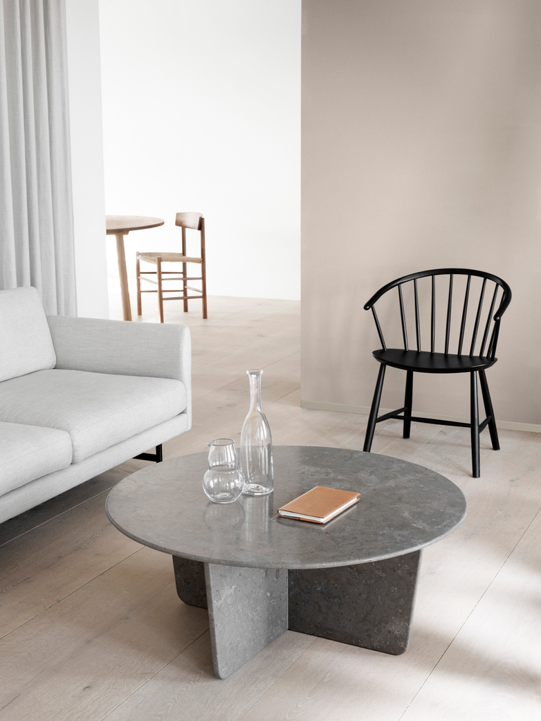 J64 Chair - Black Ash