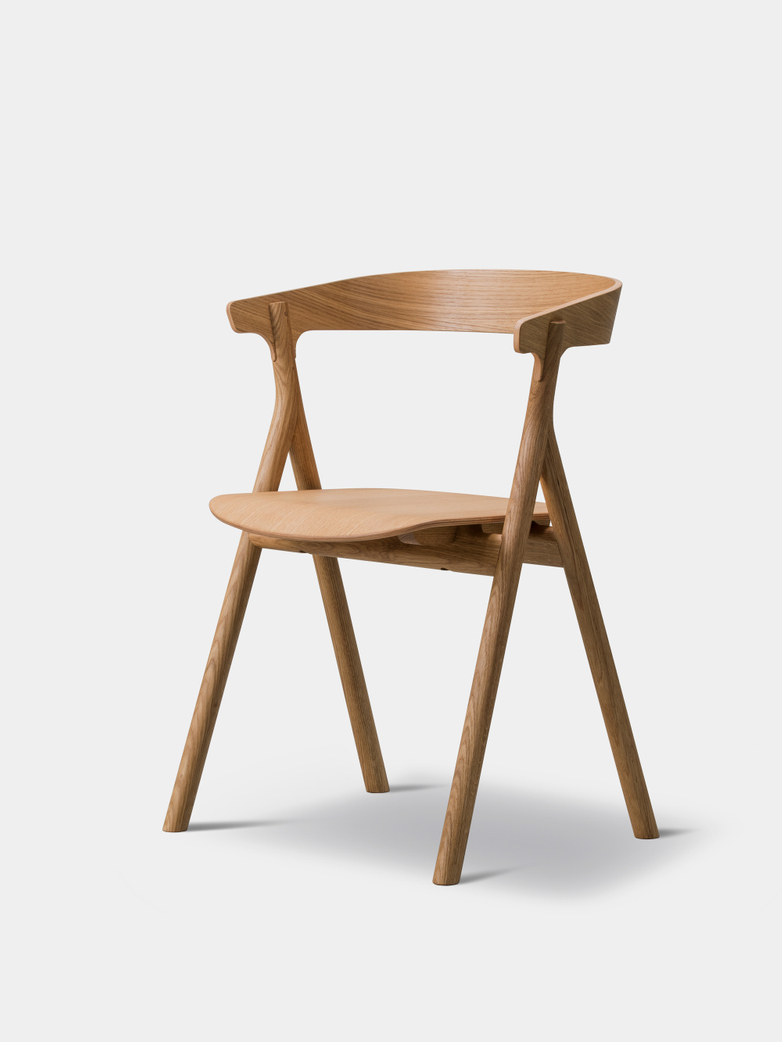Yksi Chair - Oiled Oak