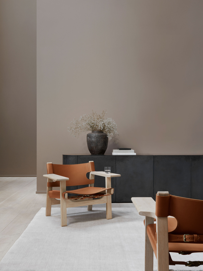 The Spanish Chair - Soaped Oak/Cognac