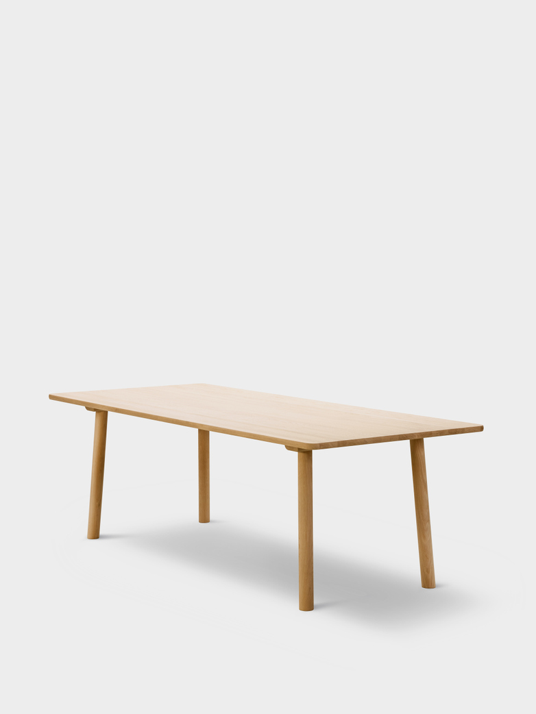 Taro 6106 Table - 220 cm