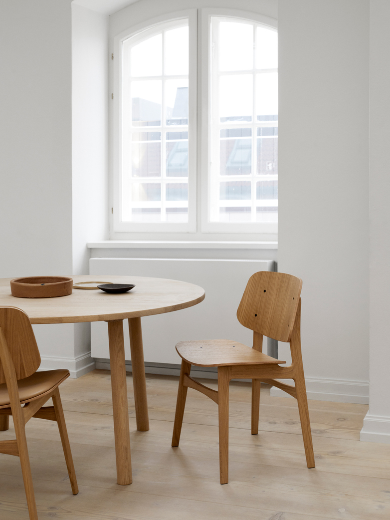 Taro 6141 Table - 140 cm