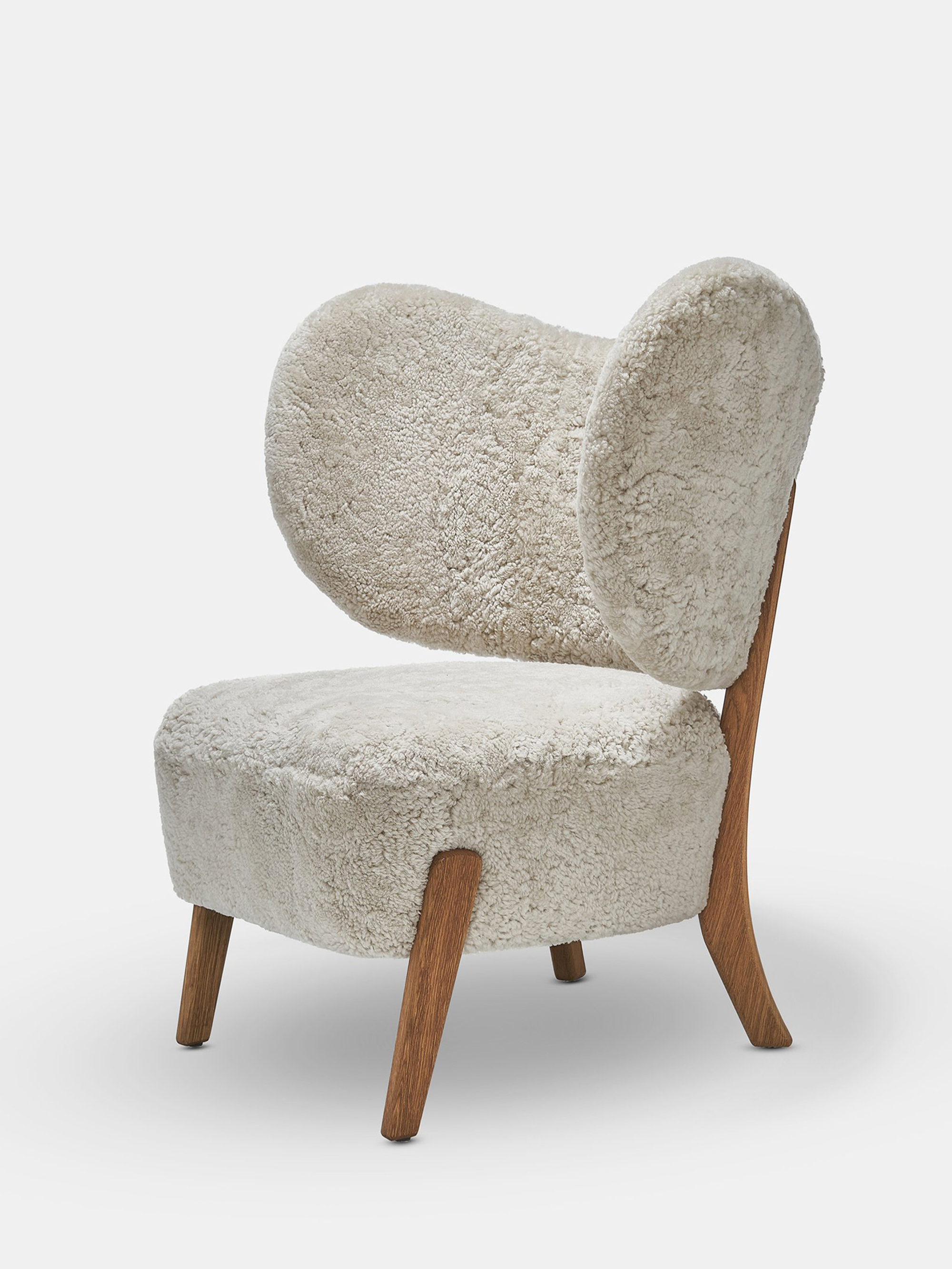 34306 Cd2ca45262 34306 8908470f1b Tmbo Lounge In Sheepskin 03 49083758042 O Zoom Portrait