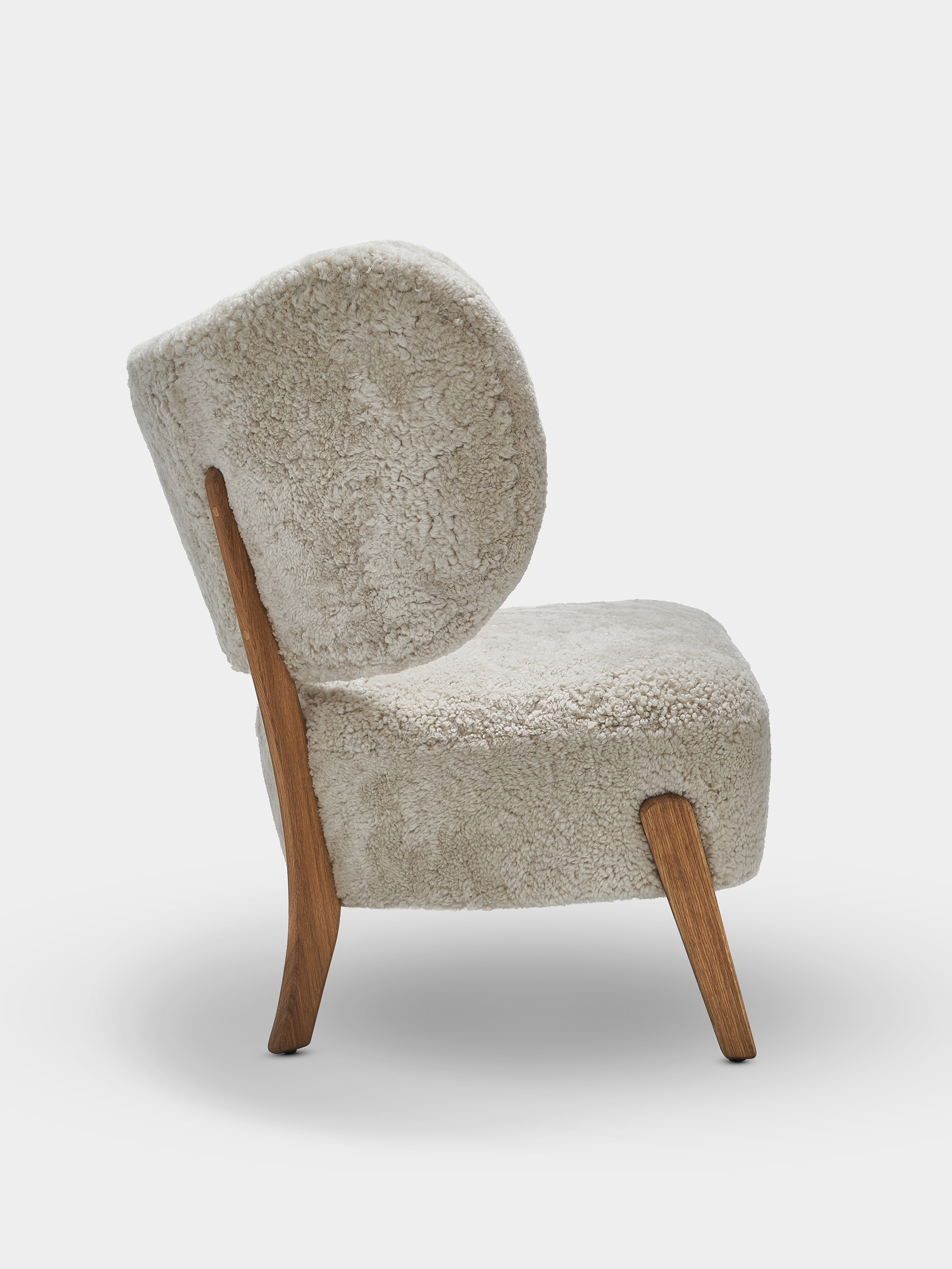 34306 E1cf0101fc Tmbo Lounge In Sheepskin 05 49083552316 O Portrait