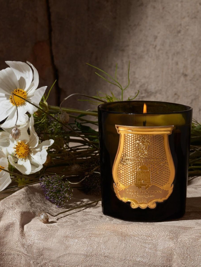 Classic Scented Candle - Carmélite