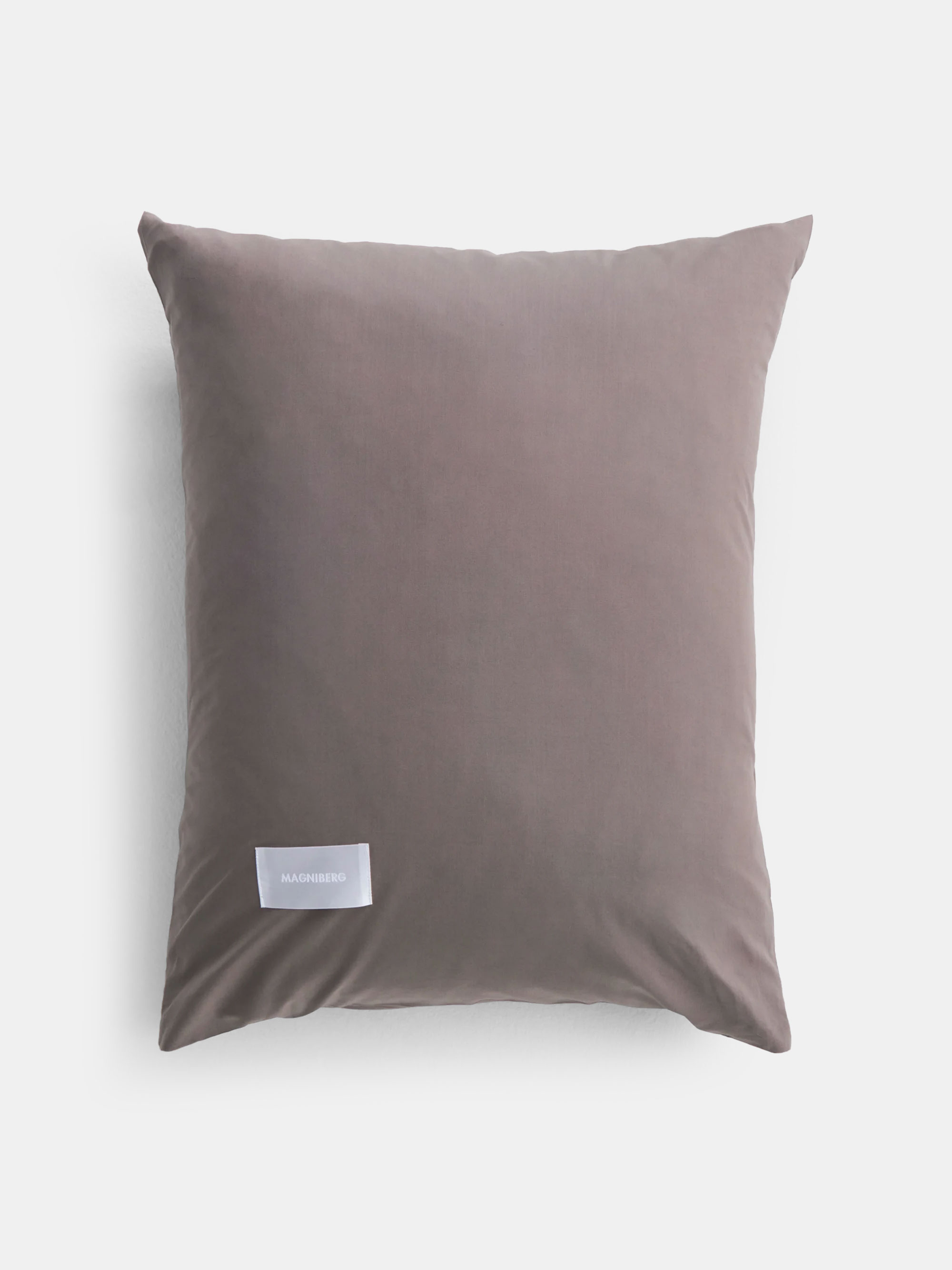 34594 B9f708417b 34594 88c23b8911 Magniberg Pillowcase Pure Poplin Mud 094454695 Zoom Portrait