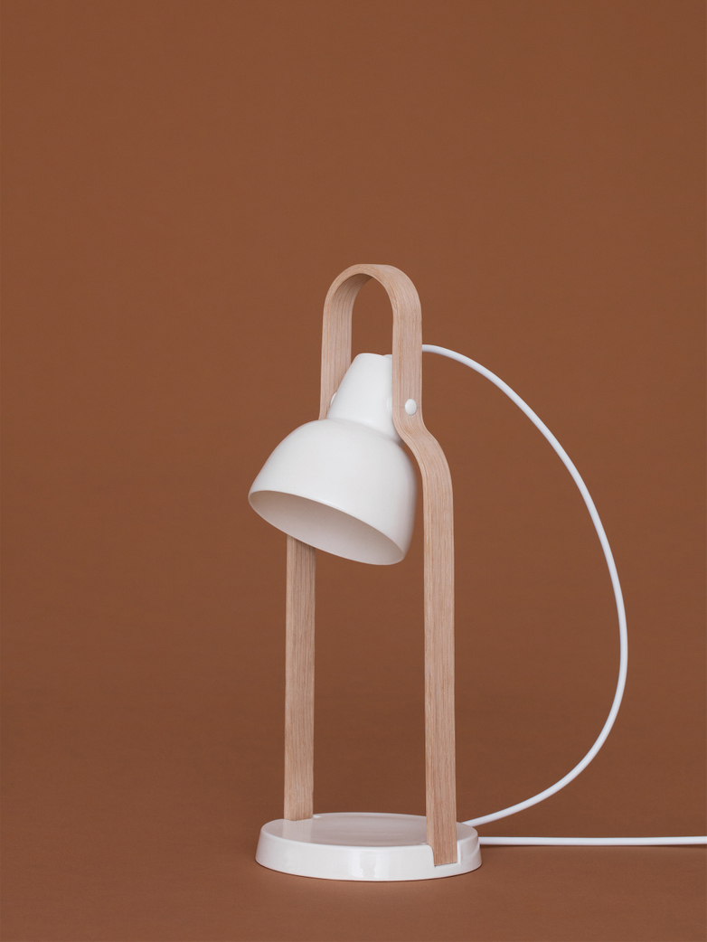 16PLUS - Table Lamp
