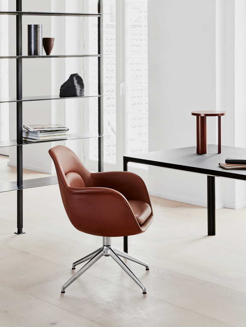 Swoon Chair Swivel Base