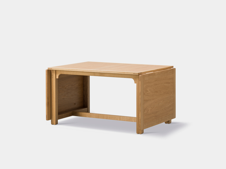 BM71 Library table