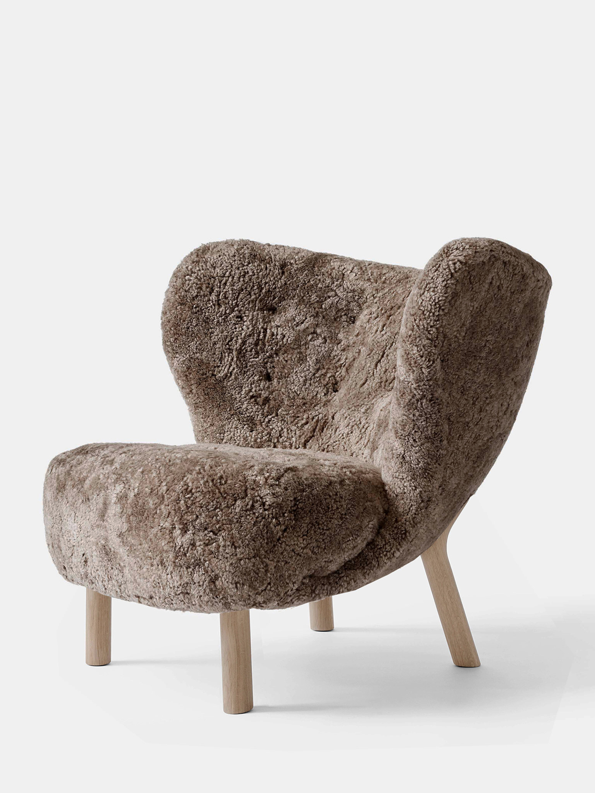 35104 D2f0785e8e 35104 A14c8f25ea 35104 860b32510c Little Petra Vb1 Walnut Oak Sheepskin Original Zoom Portrait