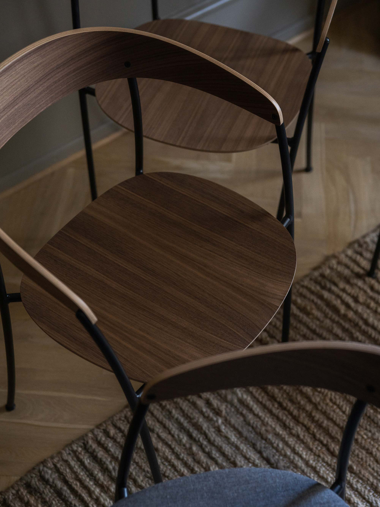Missing Chair with Armrest - Lacquered Walnut w. Black Frame