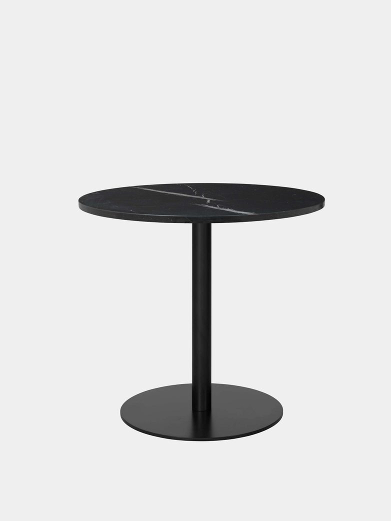 Gubi 1.0 Dining Table Round Ø80 - Black Base