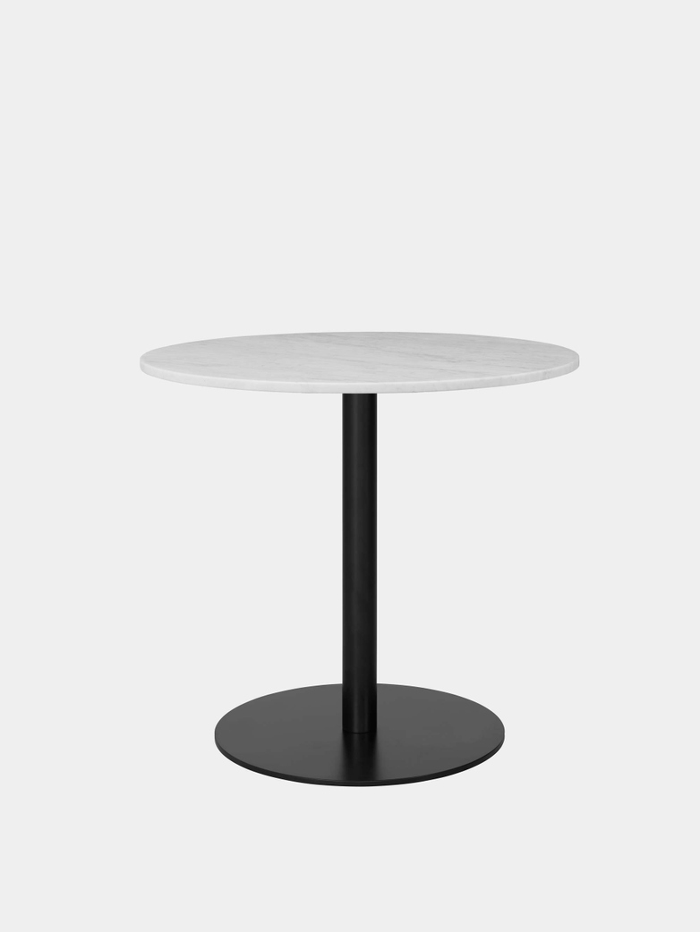 Gubi 1.0 Dining Table Round Ø80 - Black Base