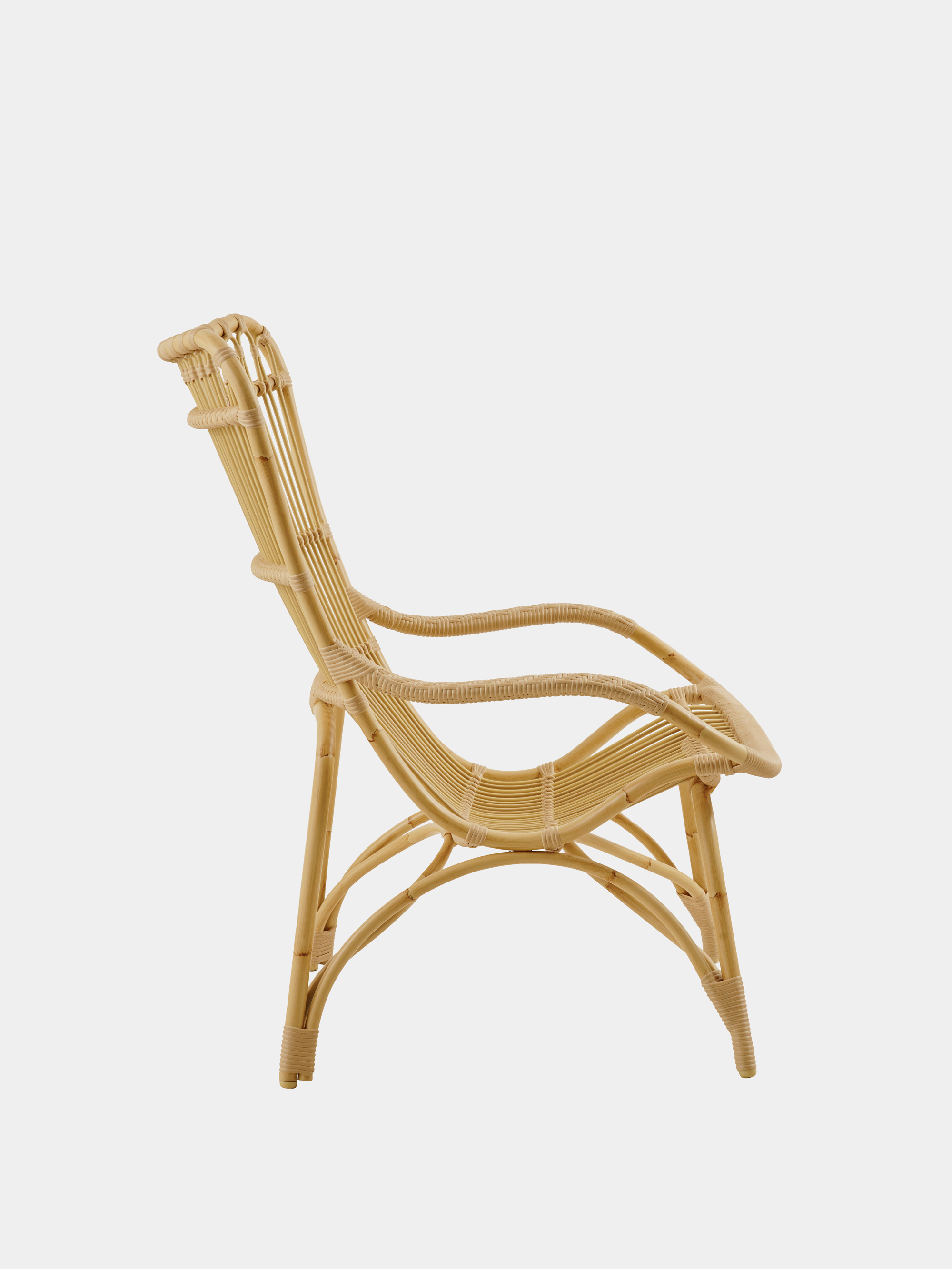 35537 6ffda83a57 Sd E182 Nu Monet Chair Side Portrait