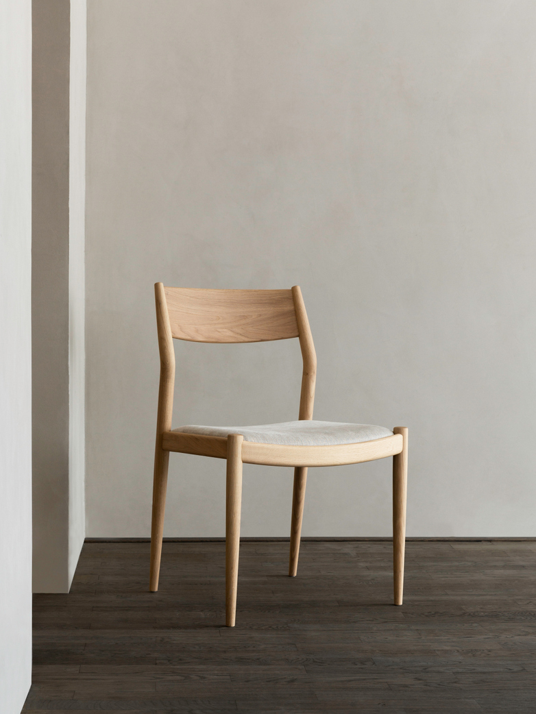 N-DC02 Chair - Upholstered Seat