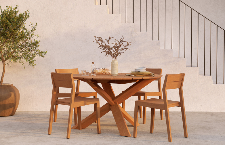 Teak Circle Outdoor Dining Table