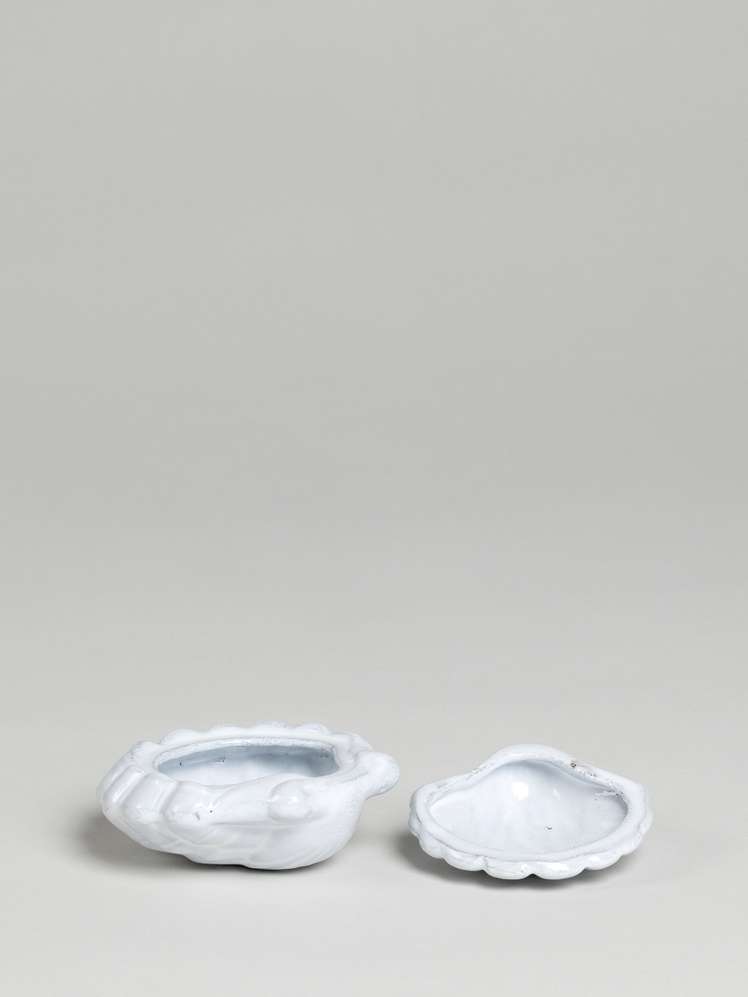 Astier de Villatte — Shell Box — Decoration Objects | Artilleriet