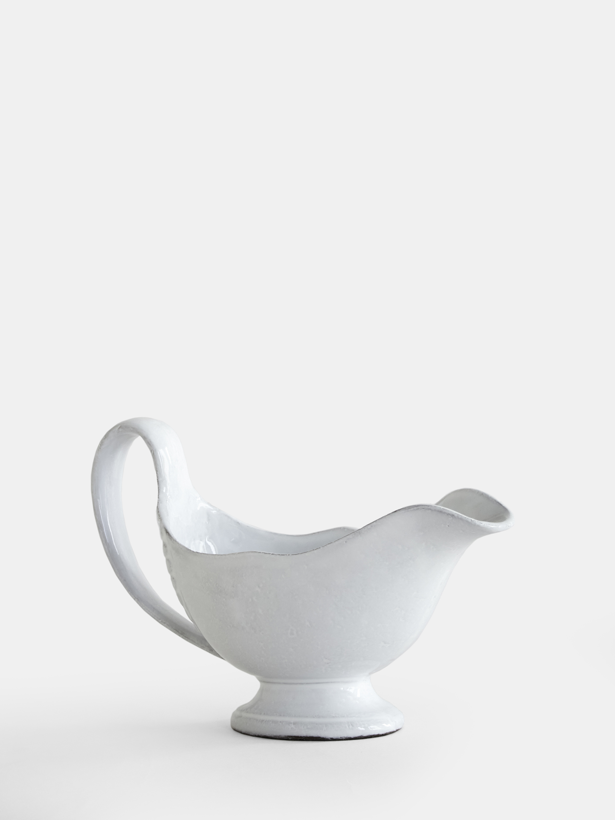 35625 B6a6ab20b0 Astier De Villatte Sobre Sauce Boat 1 Portrait