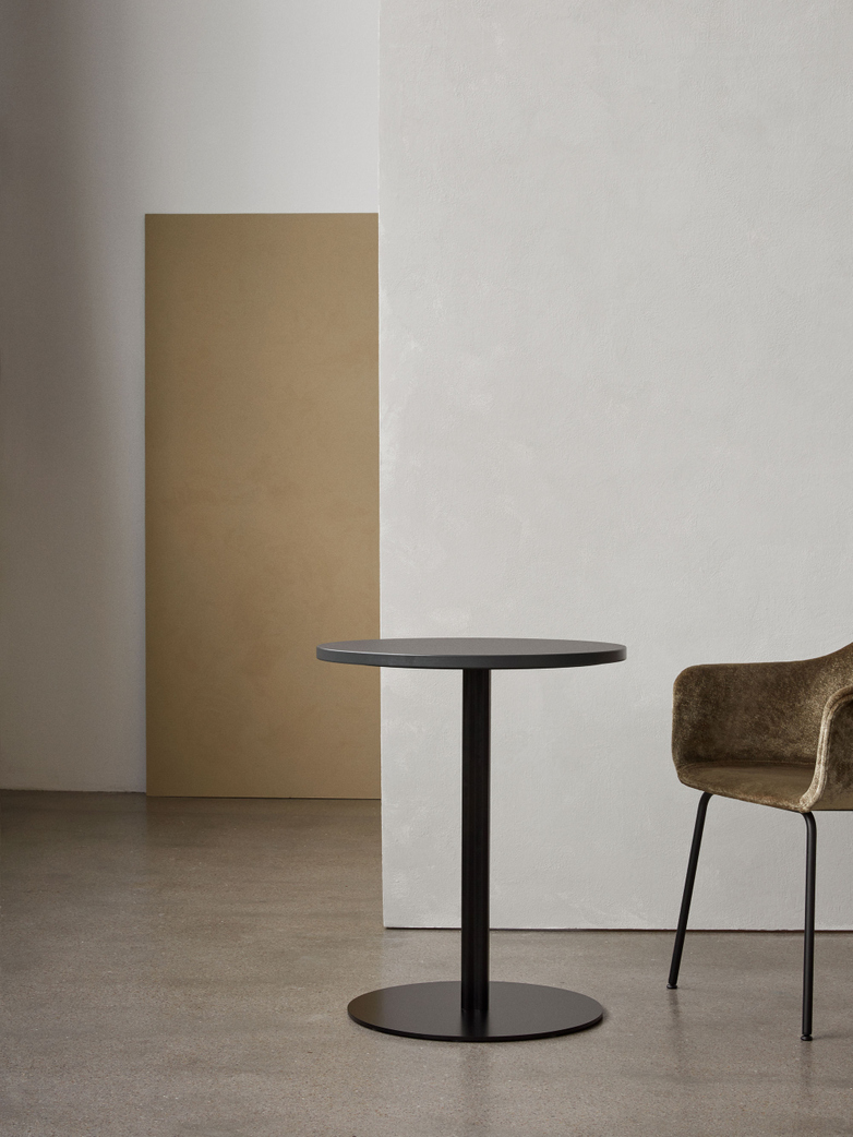 Harbour Column Dining Table - Black Oak
