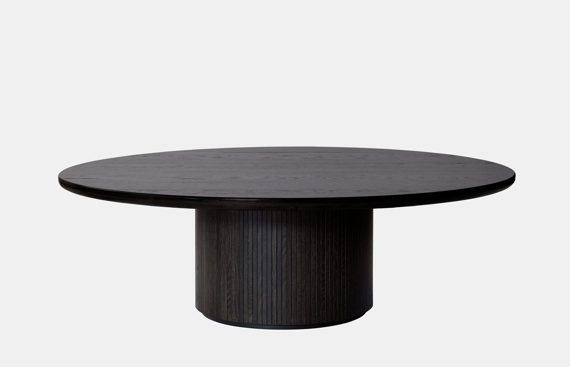 36176 760b3ee06f 36176 E3029dd2e0 Moon Coffeetable Round 150x45 Wood Brown Blackstainedveneeroak Itemnr 10048252 Zoom Portrait