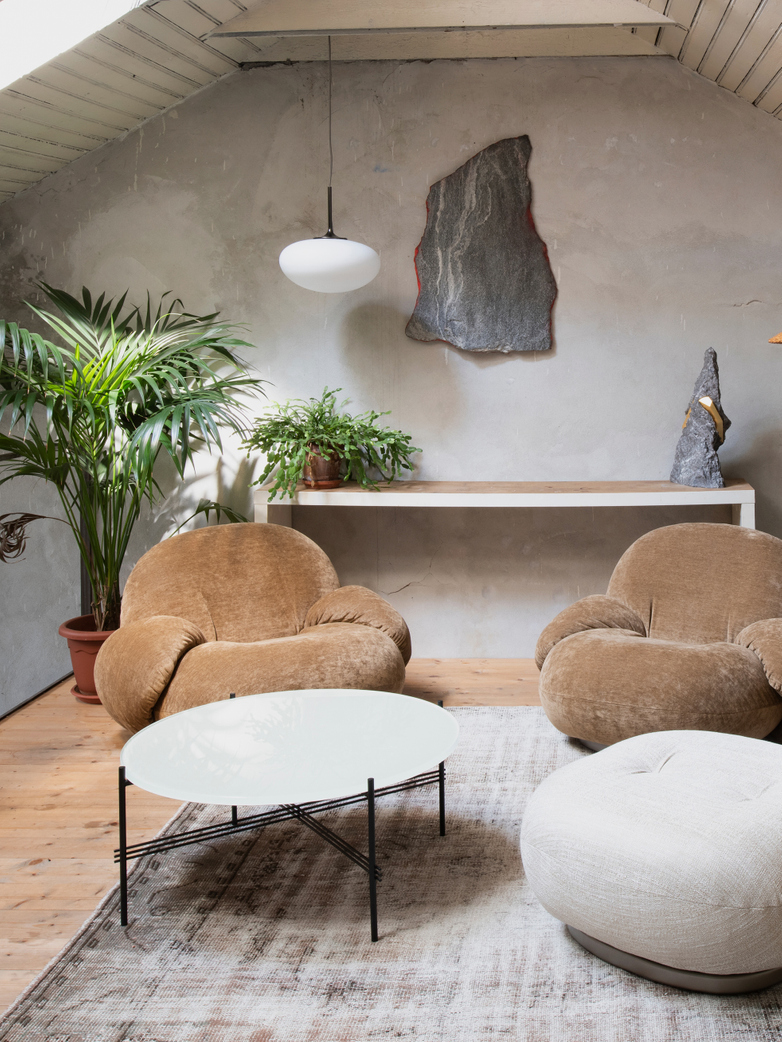 Pacha Lounge Chair with Armrest