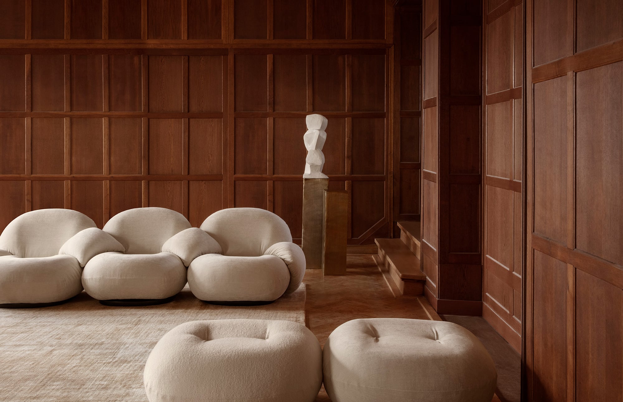 36244 1910daa4f1 Pacha Sofa 6 Portrait