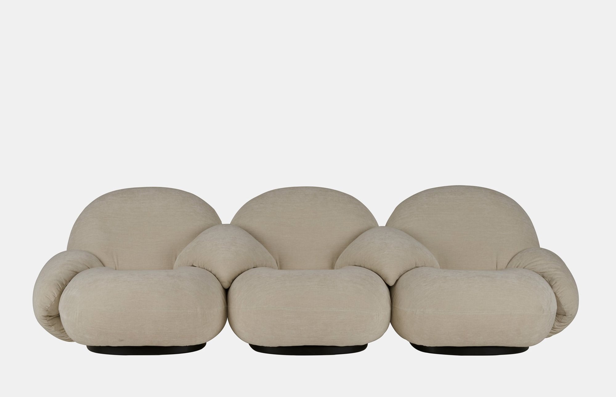 36244 24fe2dde94 Pacha Sofa Portrait