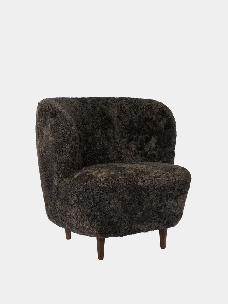 Stay Lounge Chair Small - Sheepskin/Wooden Legs