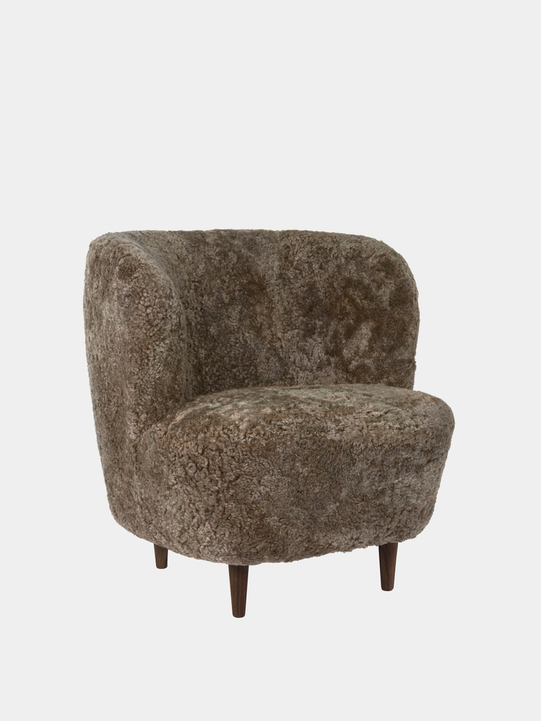 Stay Lounge Chair Small - Sheepskin/Wooden Legs