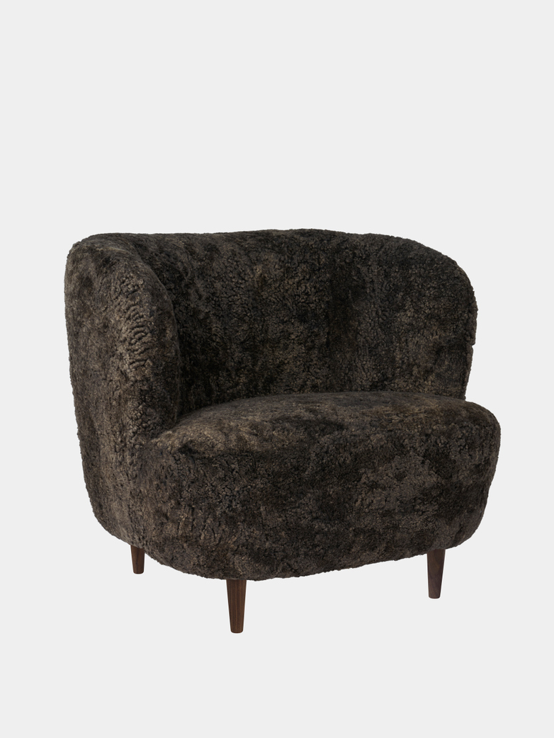 Stay Lounge Chair Large - Sheepskin/Wooden Legs