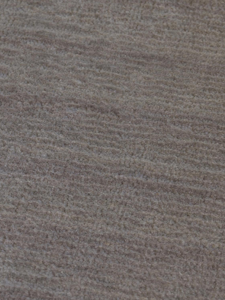 Rug 250x200 cm