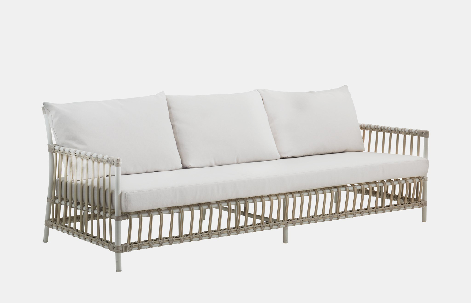 36445 Cd94cefc2b 1o Caroline 3 Seater White Cushion Zoom Portrait
