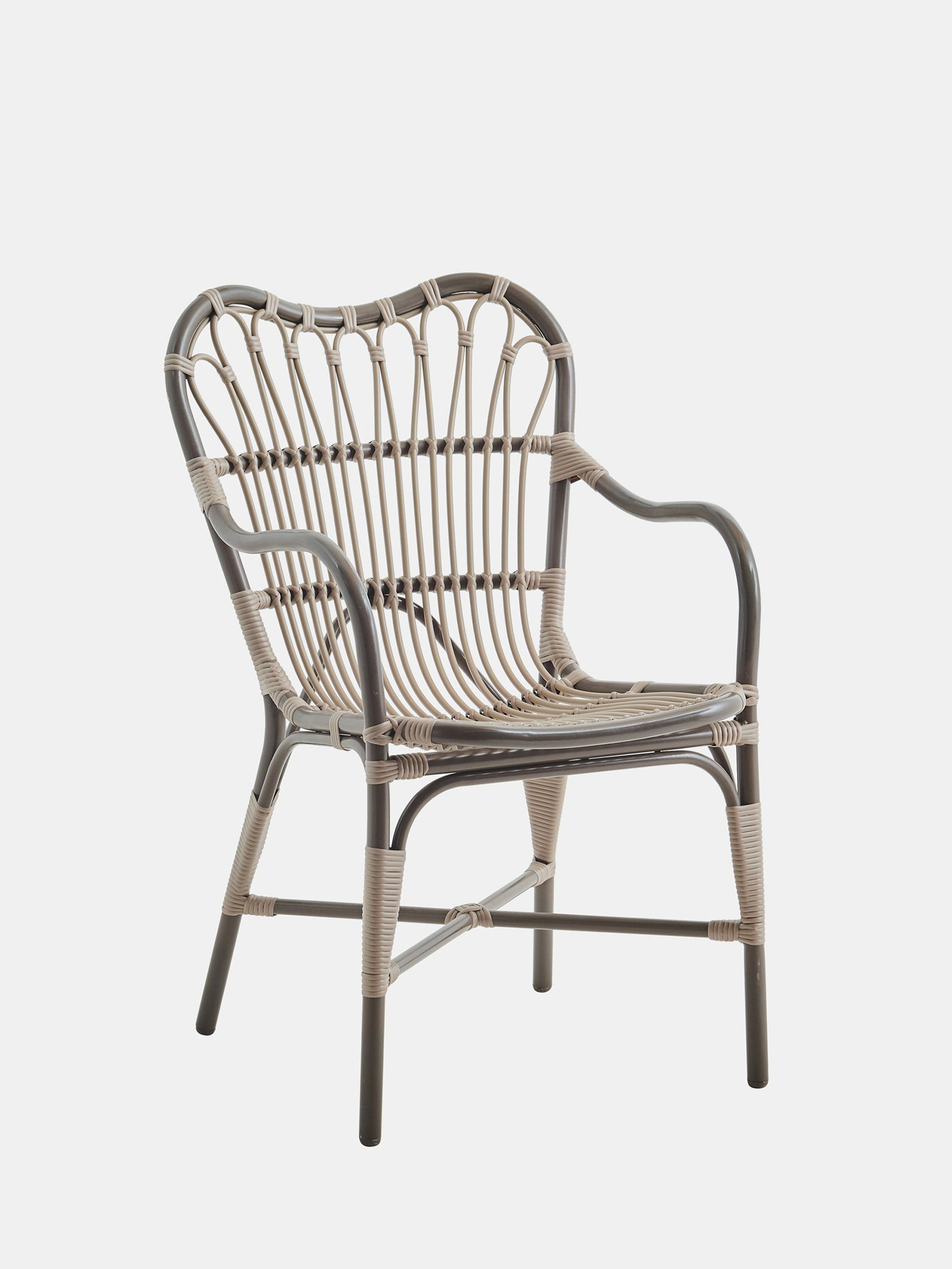 36495 6fa84a5649 36495 0b15c7d86d E103 Mc Margret Chair Zoom Zoom Portrait