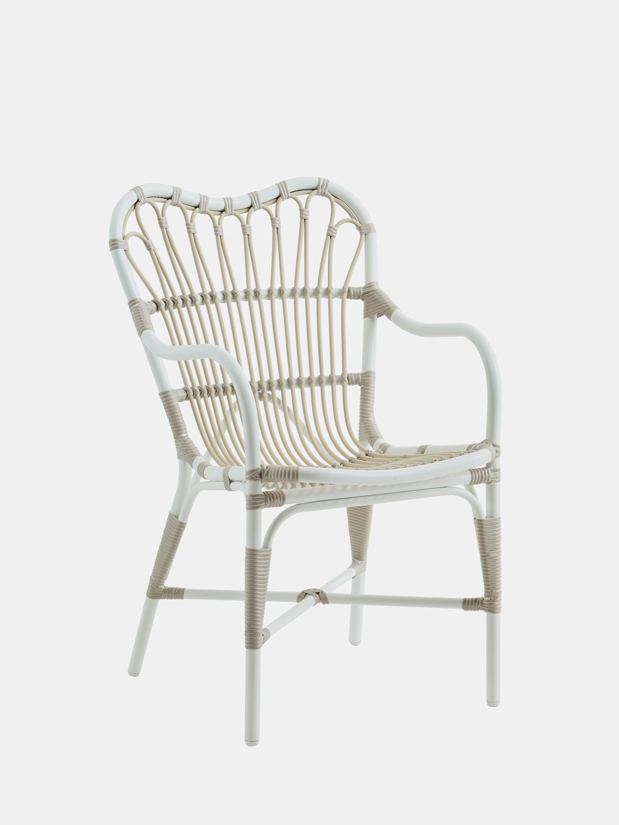 36495 7272935427 36495 6fff6a5d97 E103 Do Margret Chair Zoom Zoom Portrait