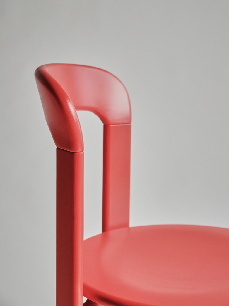 Rey Chair - Red Lips