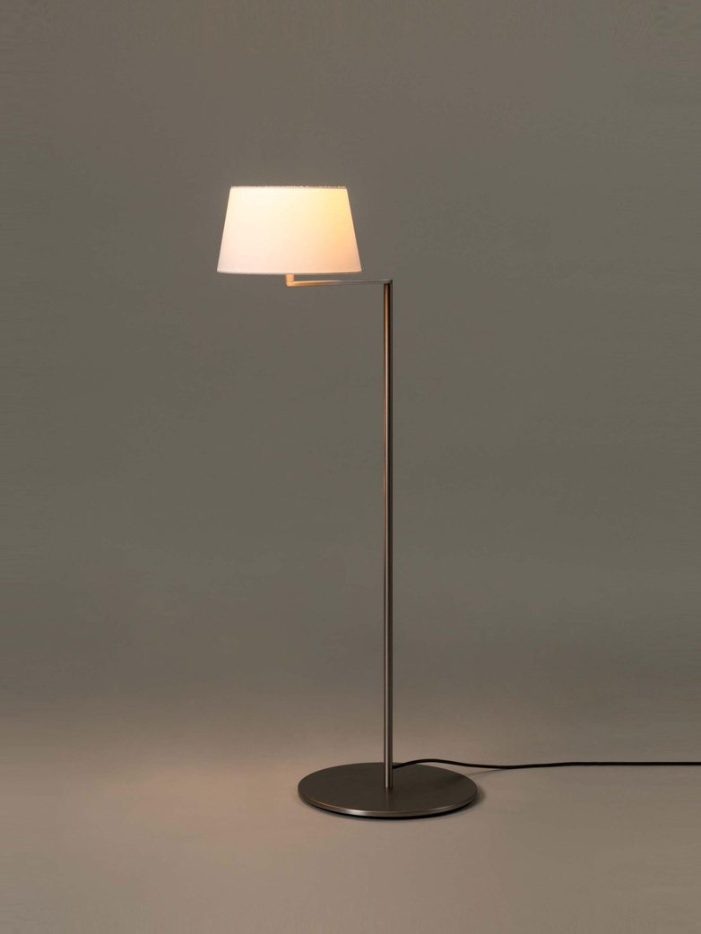 Americana - Floor Lamp