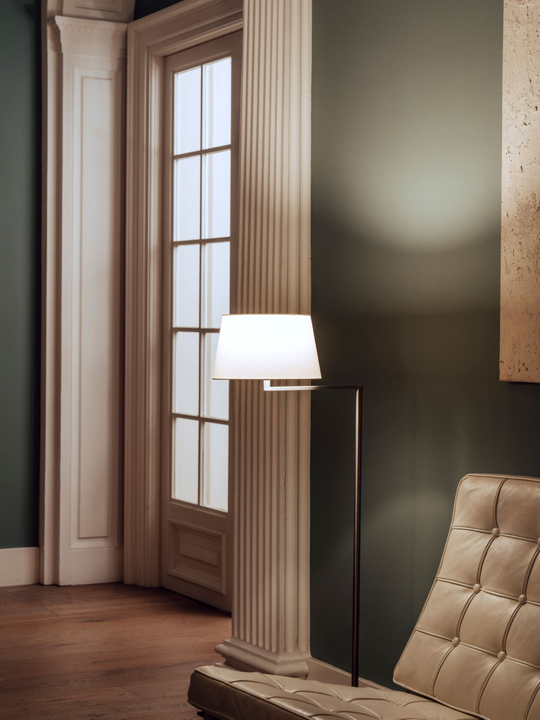 Americana - Floor Lamp